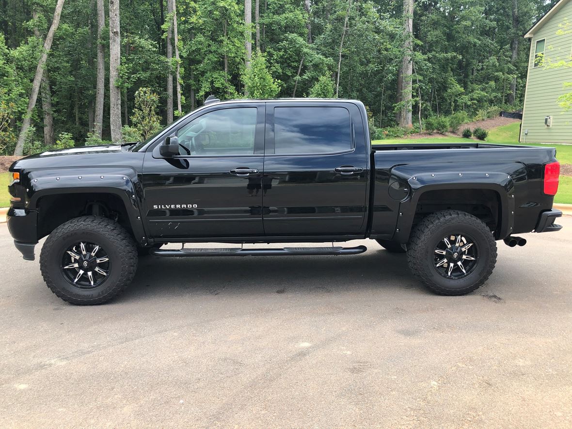 2018 Chevrolet Silverado 1500 Crew Cab for sale by owner in Cary