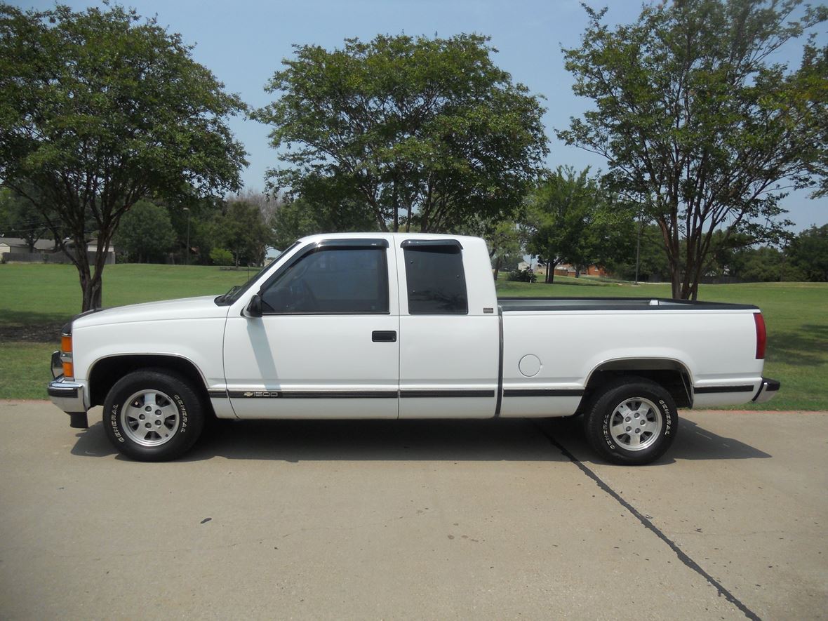 1995 Chevrolet silverado 1500 GMT-400  for sale by owner in Haltom City