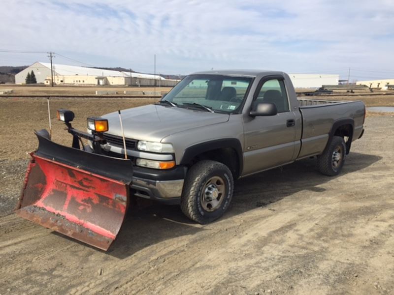 1999 Chevrolet Silverado 2500 by Owner in Horseheads, NY 14845