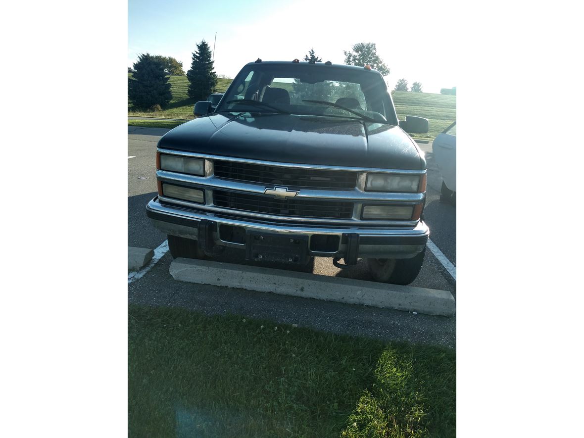 1999 Chevrolet Silverado 2500 Sale by Owner in Kawkawlin, MI 48631