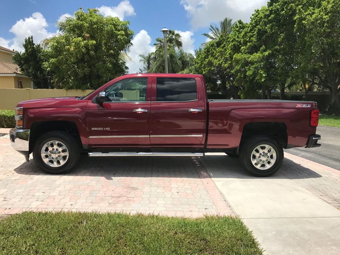 2015 Chevrolet Silverado 2500 by Owner in Mount Dora, FL 32757