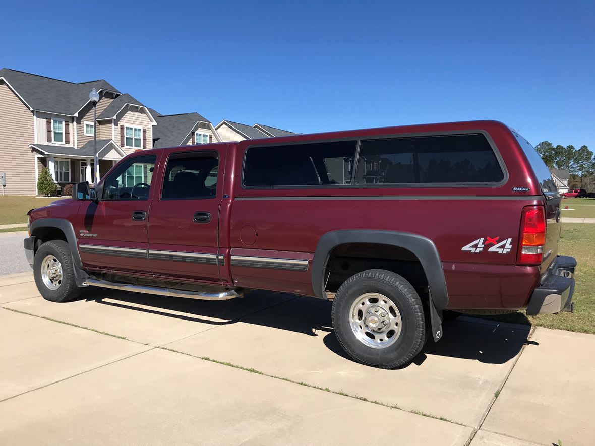 2002 Chevrolet Silverado 2500 Crew Cab for sale by owner in Fayetteville