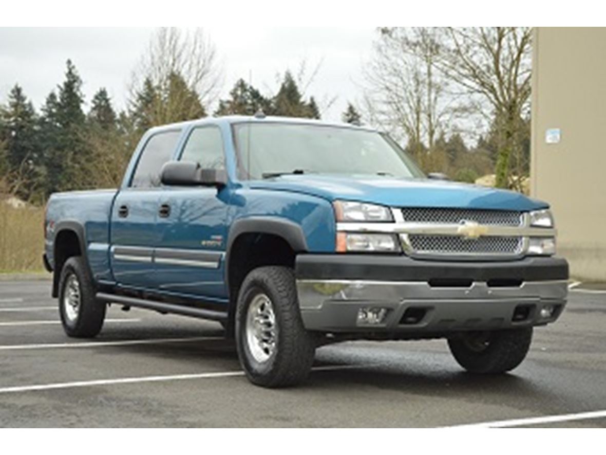 2005 Chevrolet Silverado 2500 Crew Cab by Owner Manhattan, KS 66502