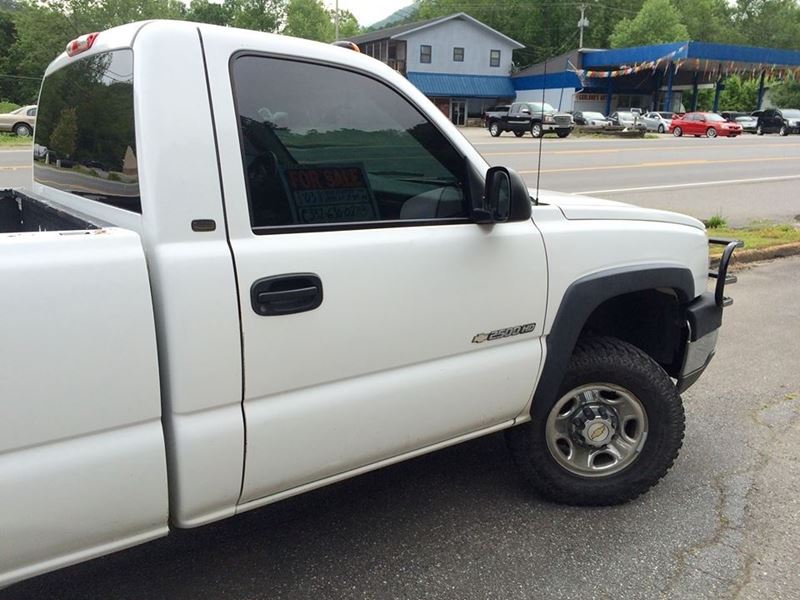 2003 Chevrolet Silverado 2500HD for sale by owner in Robbinsville
