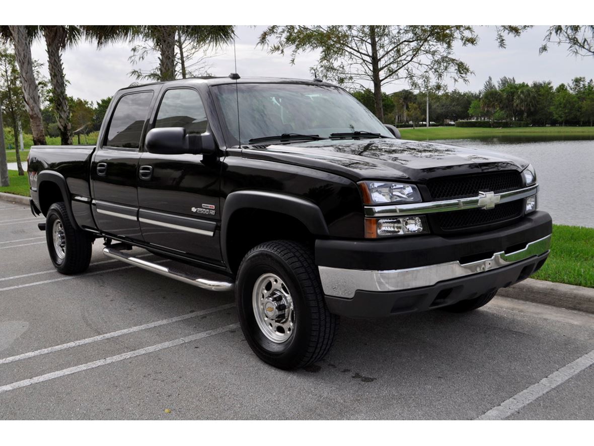 2004 Chevrolet Silverado 2500HD for sale by owner in Charleston