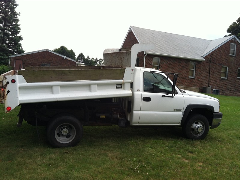 2003 Chevrolet Silverado 3500 HD for sale by owner in HUNTINGDON VALLEY