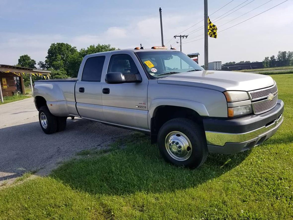 2005 Chevrolet Silverado 3500HD for sale by owner in Howe