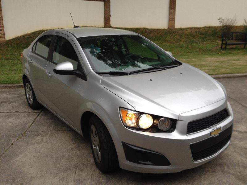 2015 Chevrolet Sonic for sale by owner in Birmingham
