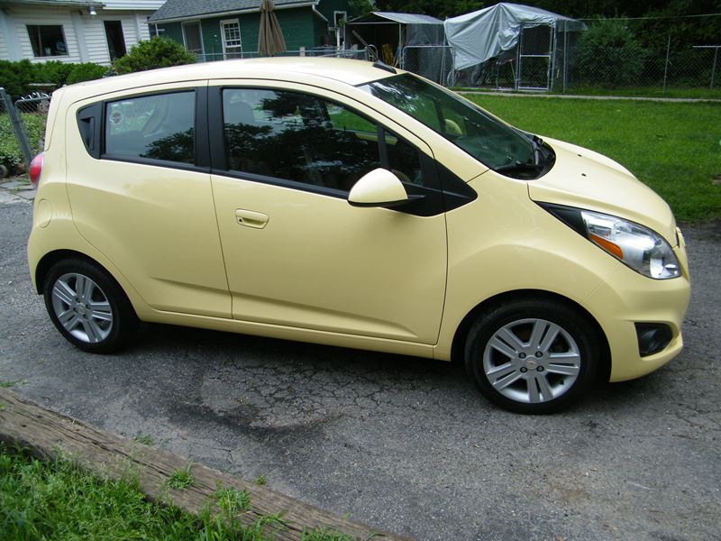 2013 Chevrolet Spark for Sale by Owner in Hedgesville, WV 25427