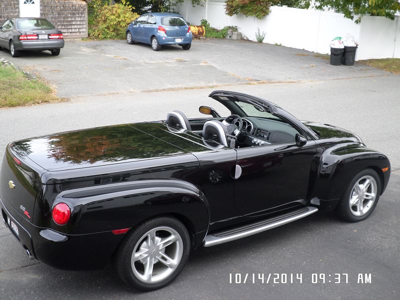 2003 Chevrolet SSR for Sale by Owner in Saugus, MA 01906