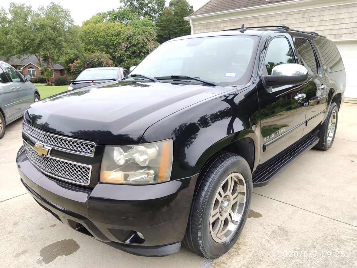 2007 Chevrolet Suburban for sale by owner in Winston Salem