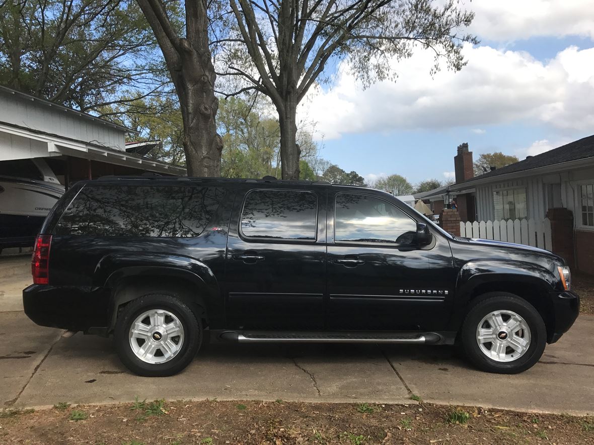 2009 Chevrolet Suburban for Sale by Owner in Henderson, TX 75654