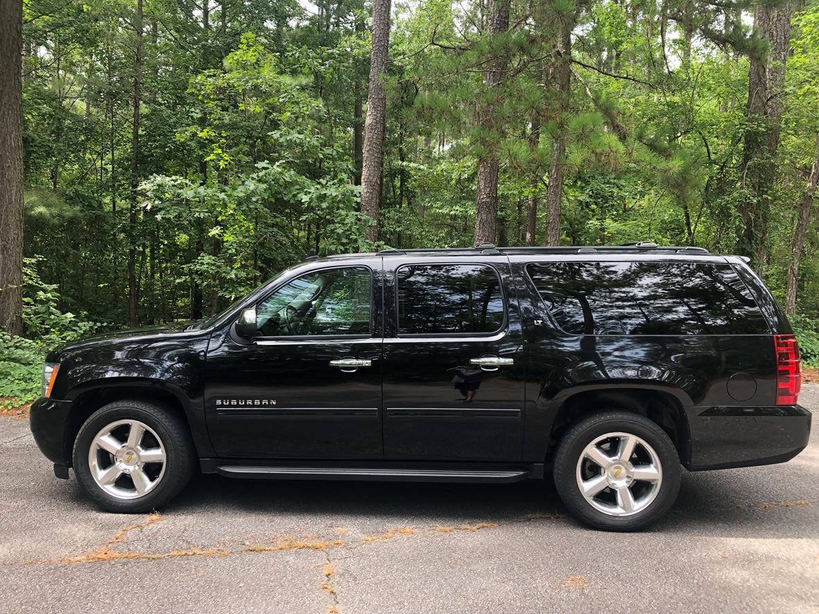 2011 Chevrolet Suburban for Sale by Owner in Alpharetta, GA 30004
