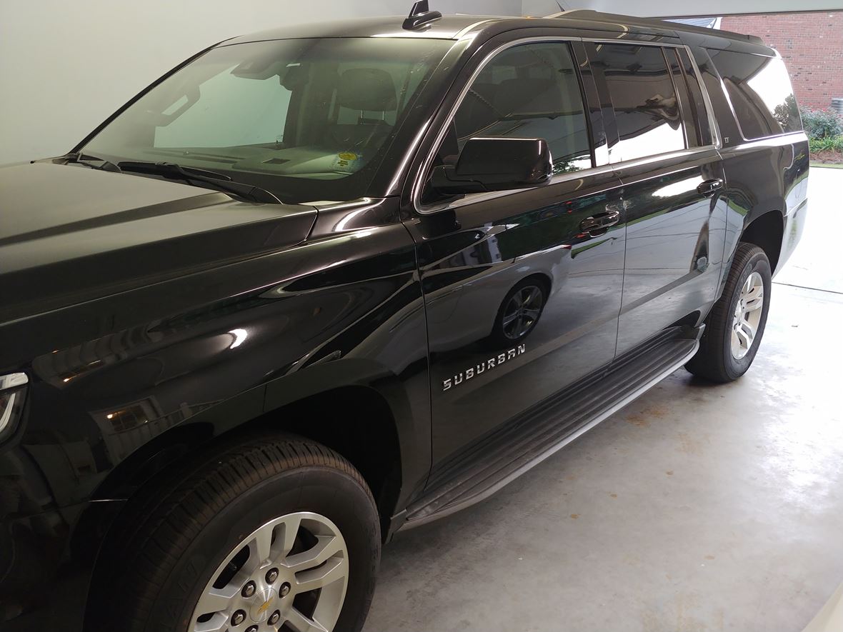 2015 Chevrolet Suburban for sale by owner in Clinton