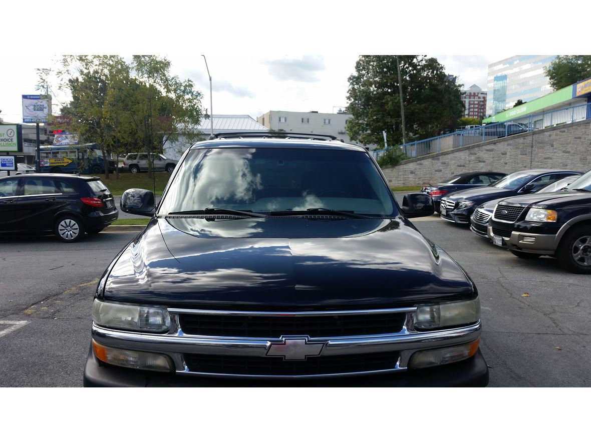 2000 Chevrolet Tahoe for sale by owner in Rockville
