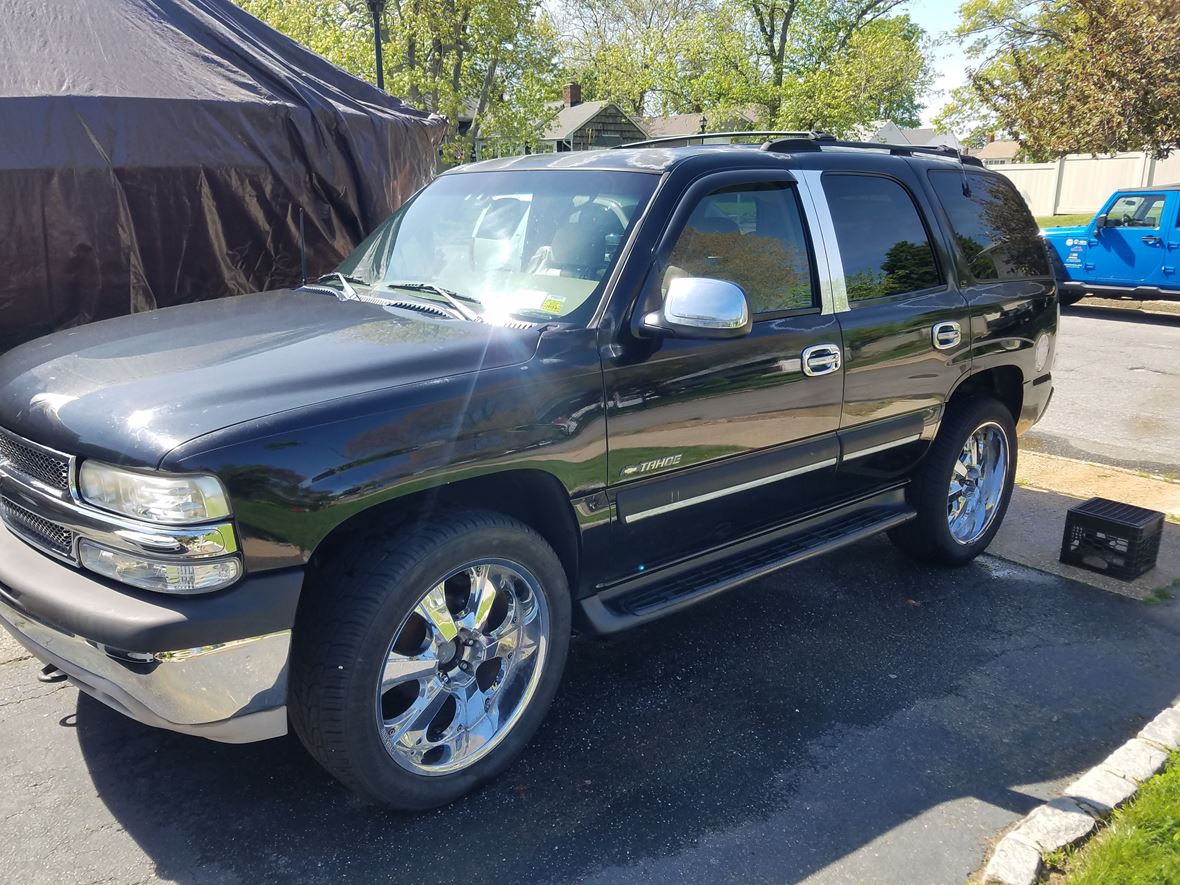 2001 Chevrolet Tahoe for sale by owner in Seaford