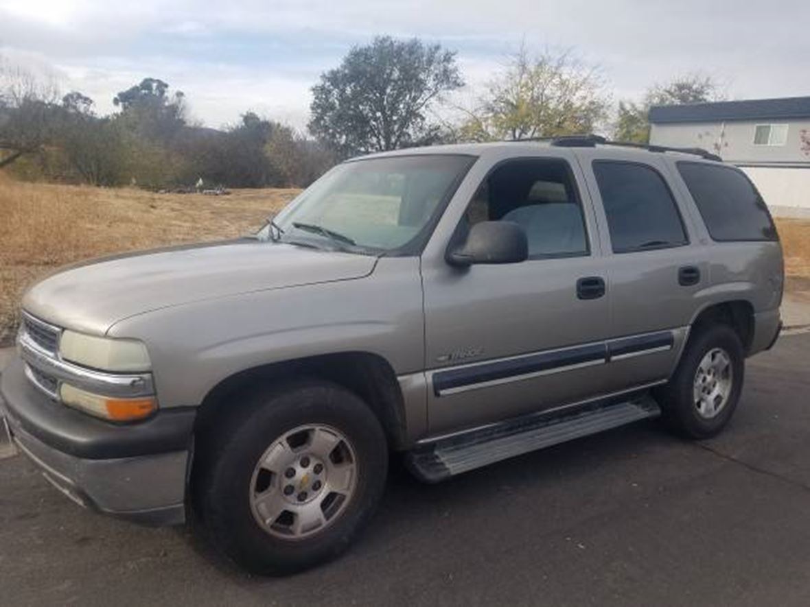 2001 Chevrolet Tahoe for sale by owner in Vacaville