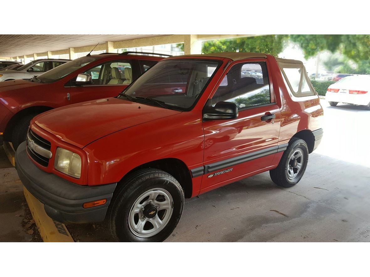 1999 Chevrolet Tracker for sale by owner in Bradenton