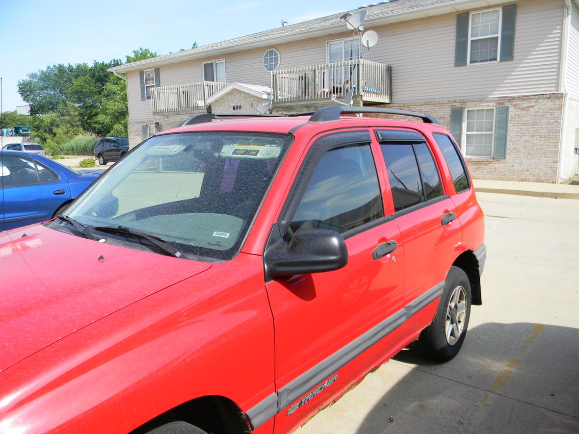2002 Chevrolet Tracker for sale by owner in Bloomington