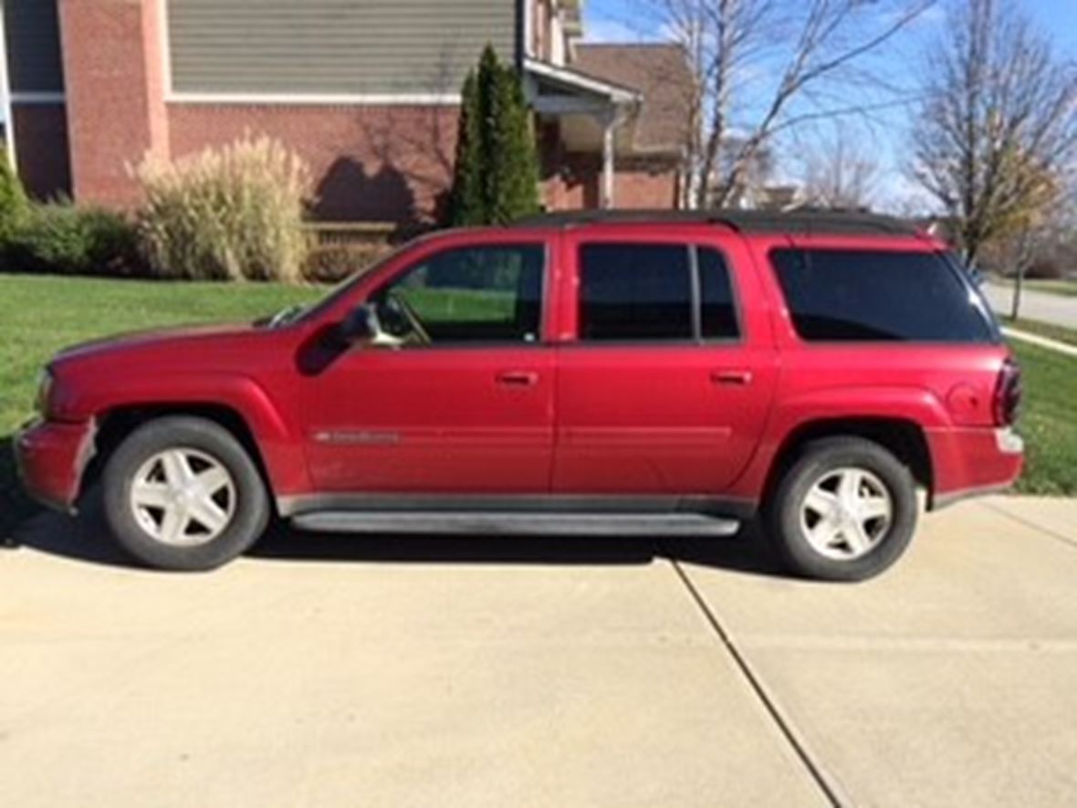 2003 Chevrolet TrailBlazer EXT for sale by owner in Fishers
