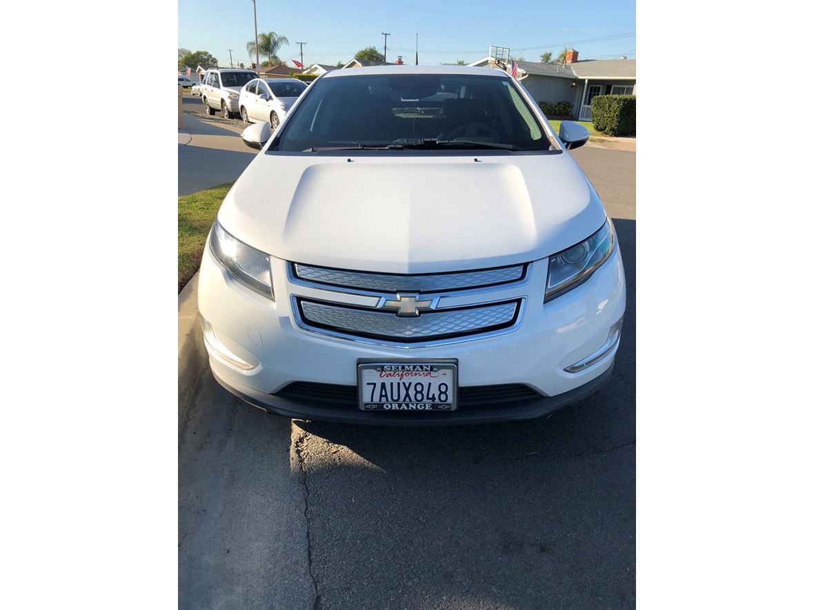 2013 Chevrolet Volt for sale by owner in Orange