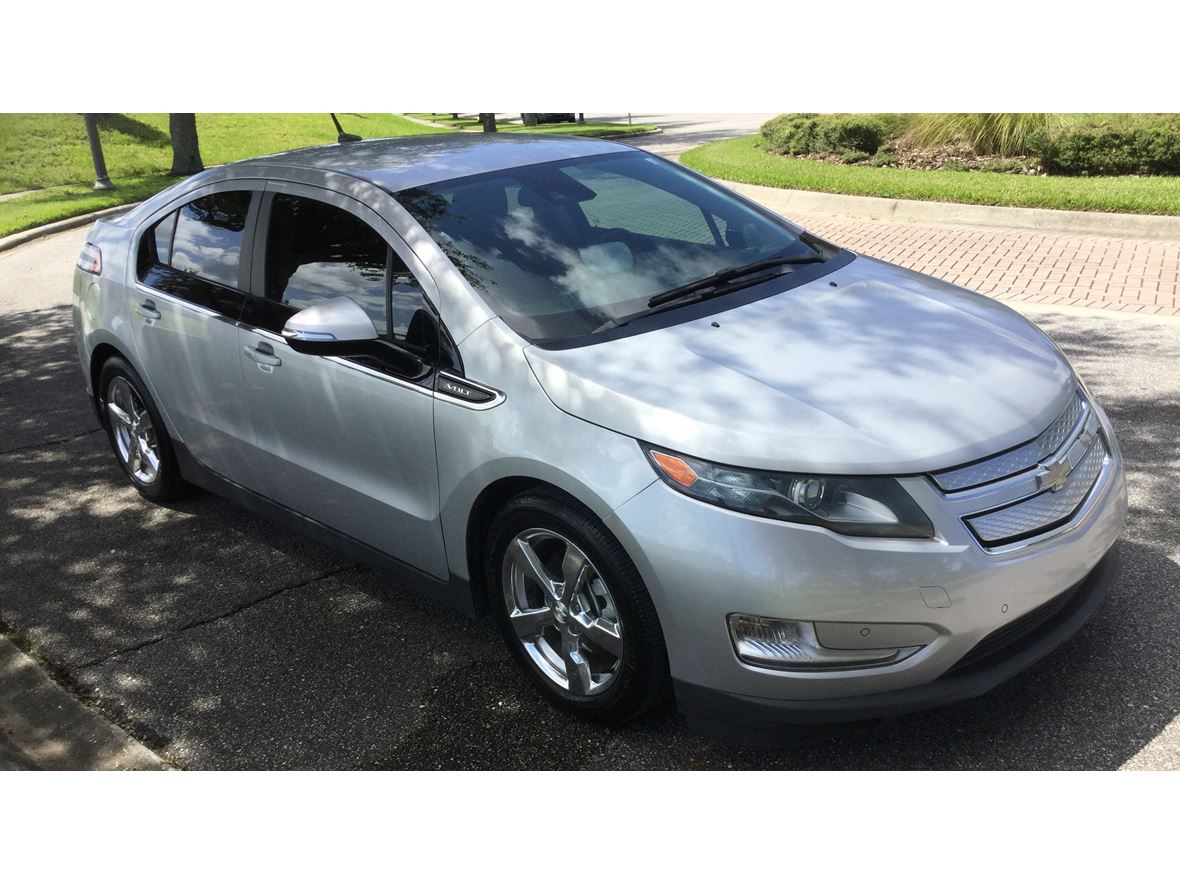 2014 Chevrolet Volt for sale by owner in Saint Cloud
