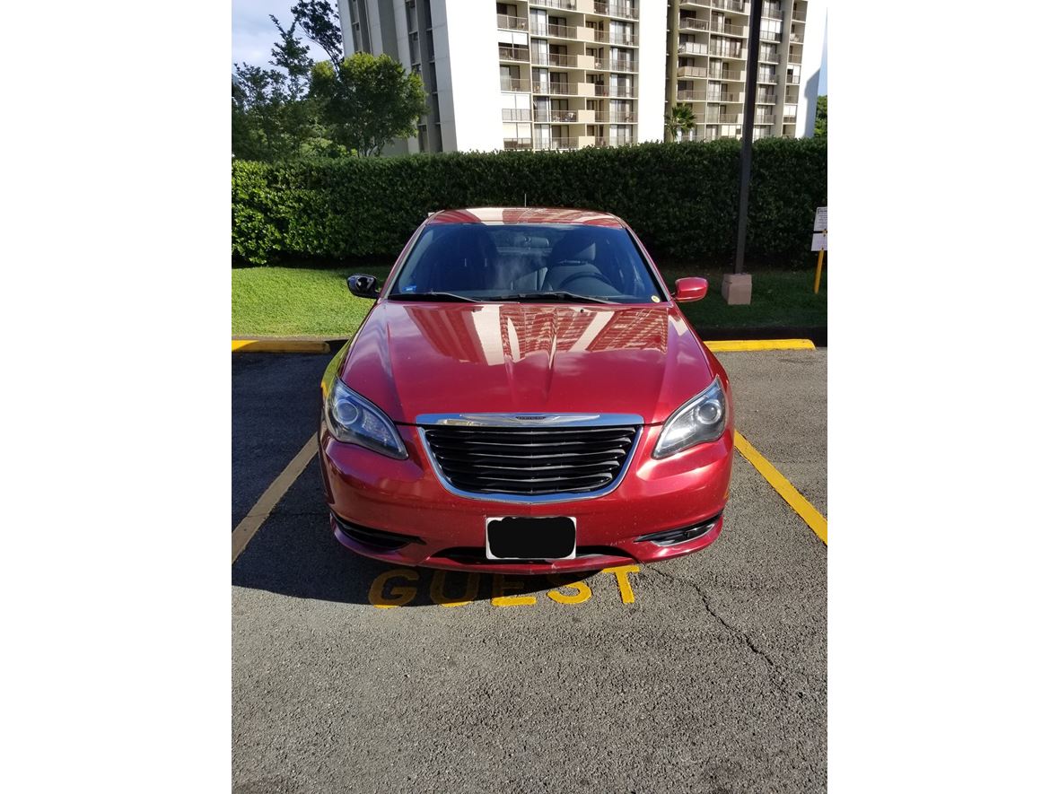2013 Chrysler 200 for sale by owner in Aiea