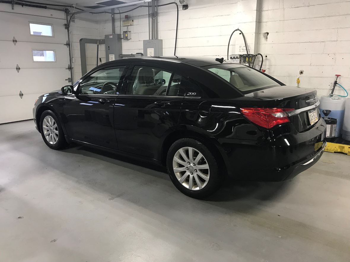 2012 Chrysler 200 Touring Sale by Owner in Greensburg, PA 15601
