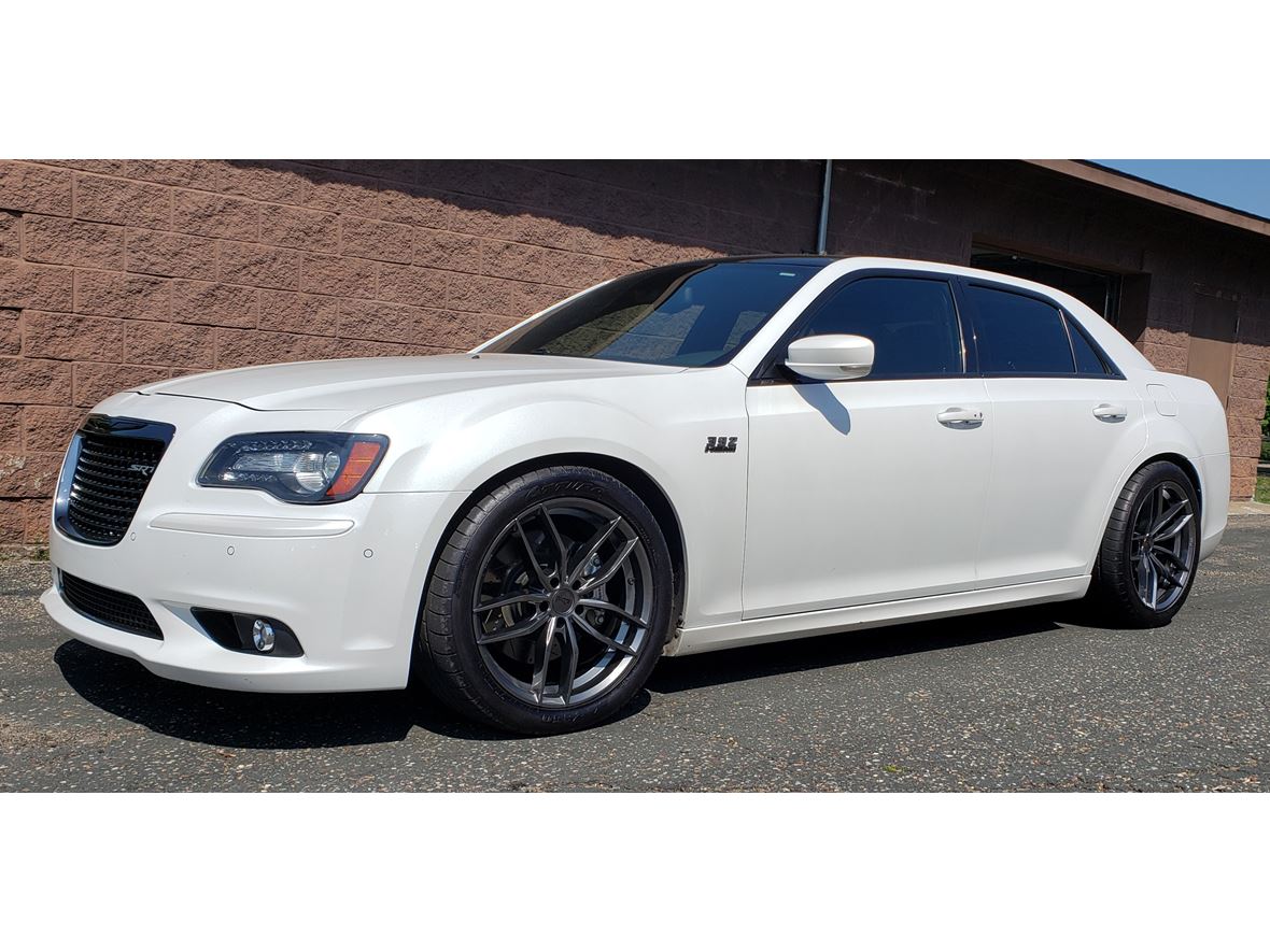 2012 Chrysler 300 SRT8 for sale by owner in Elk River