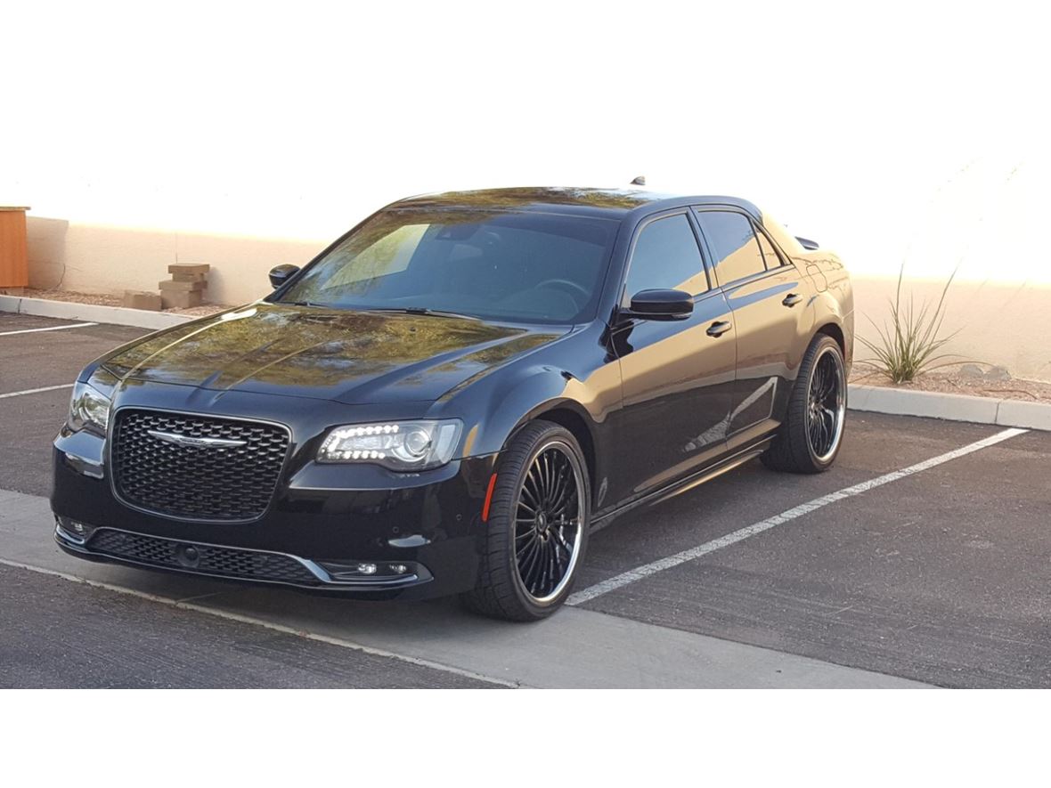 2015 Chrysler 300s for sale by owner in Chandler