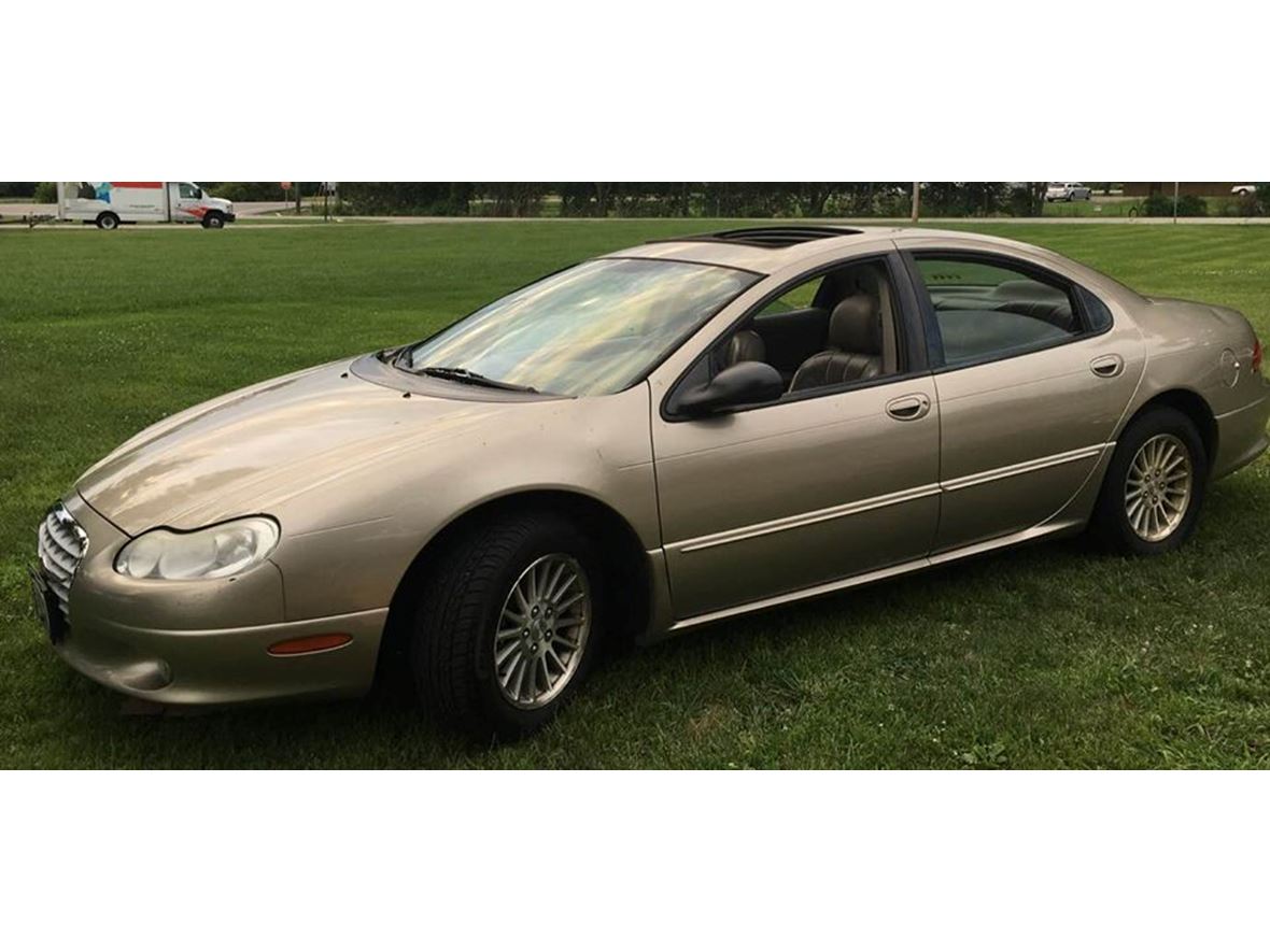 2002 Chrysler Concorde for sale by owner in Grove City