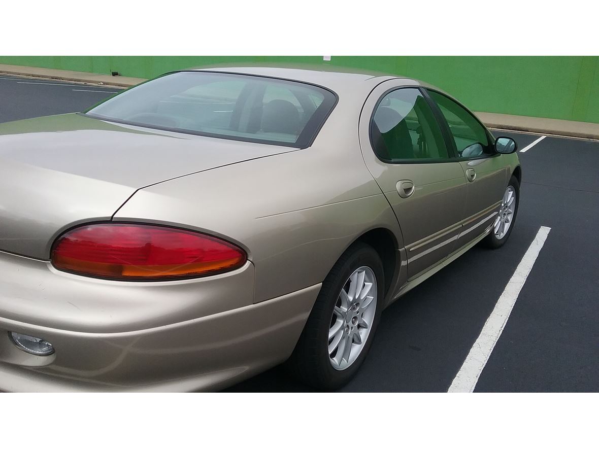 2004 Chrysler Concorde for sale by owner in Powder Springs
