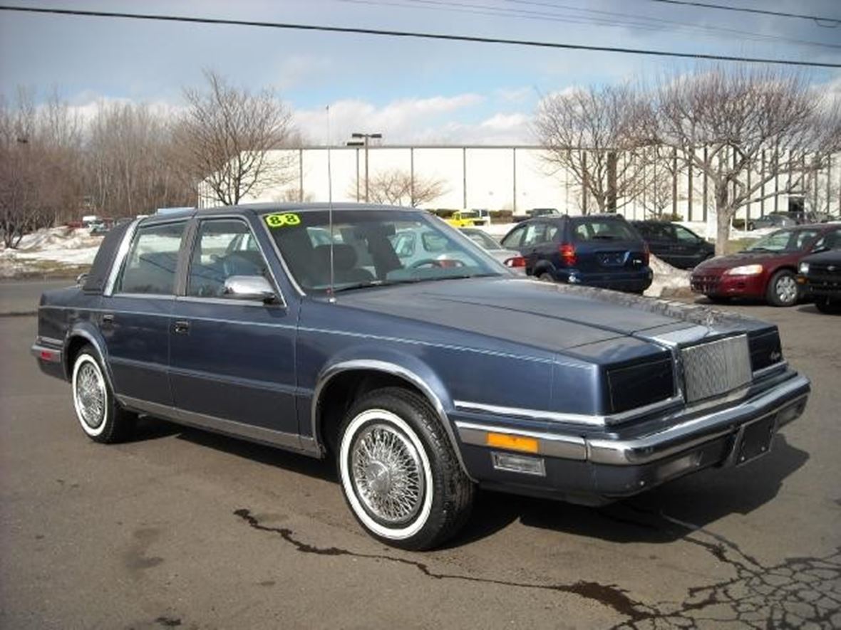 1988 Chrysler New Yorker for sale by owner in Dayton