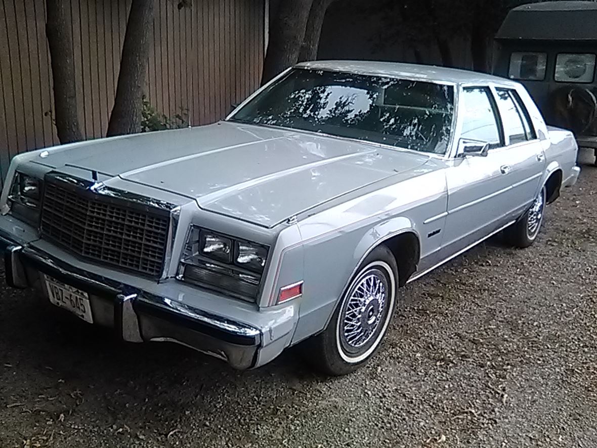 1979 Chrysler Newport for sale by owner in Oshkosh