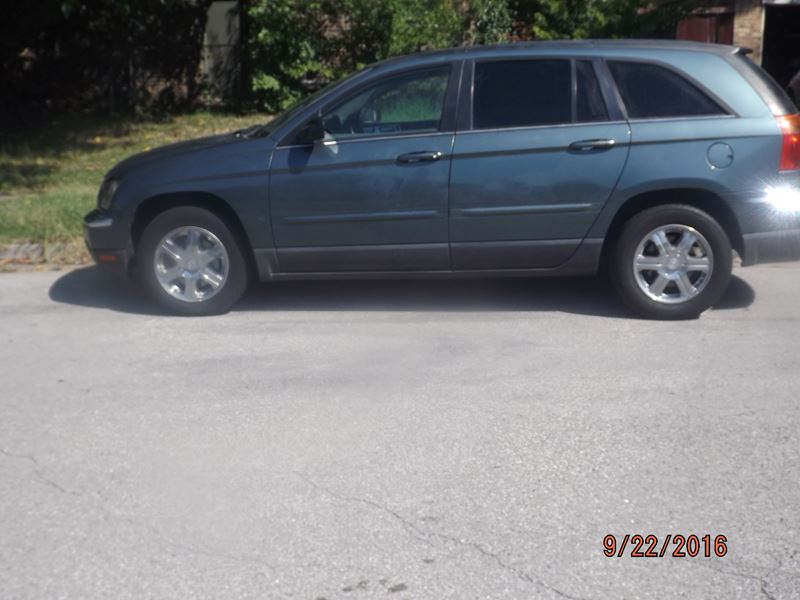 2005 Chrysler Pacifica for sale by owner in Tulsa