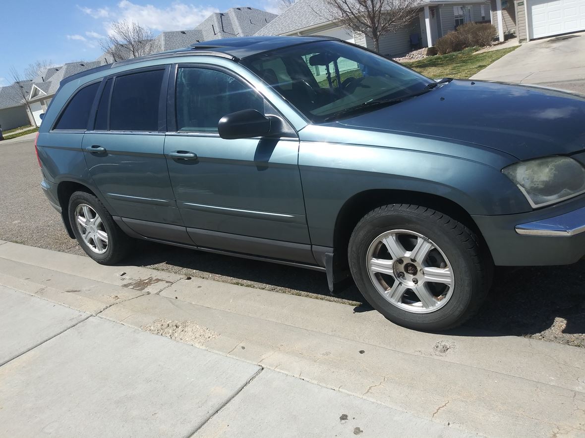 2005 Chrysler Pacifica for sale by owner in Fountain