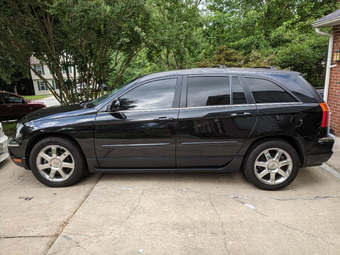 2005 Chrysler Pacifica for sale by owner in Upper Marlboro