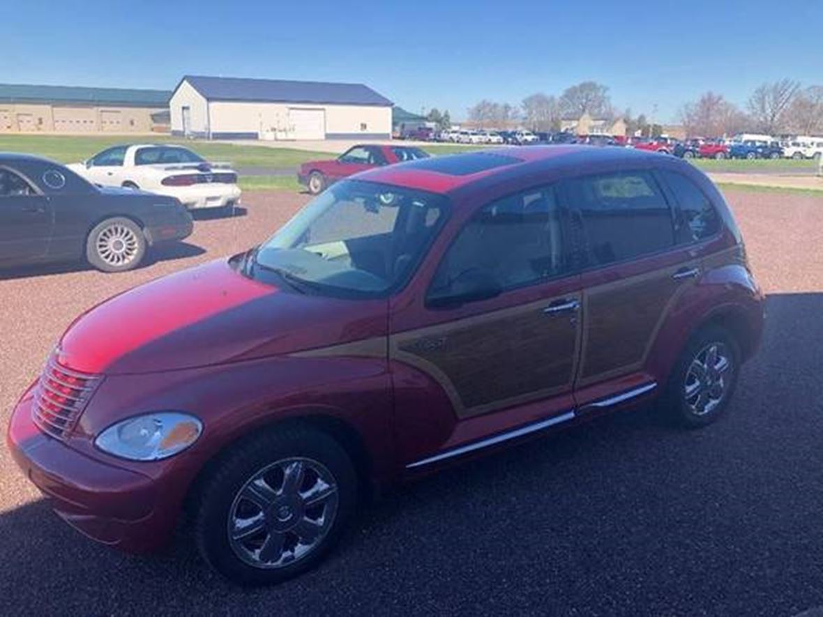 2005 Chrysler PT Cruiser for sale by owner in Roanoke