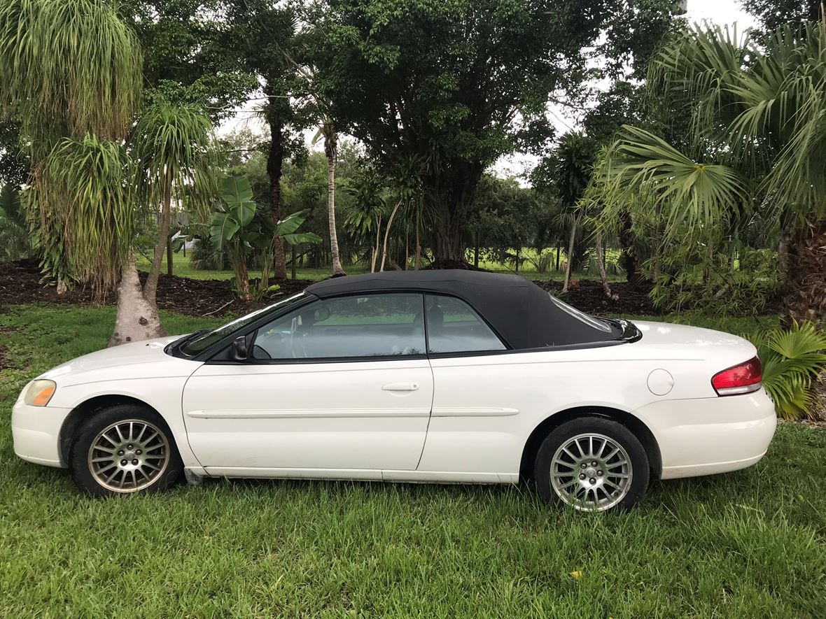 2005 Chrysler Sebring for sale by owner in Miami