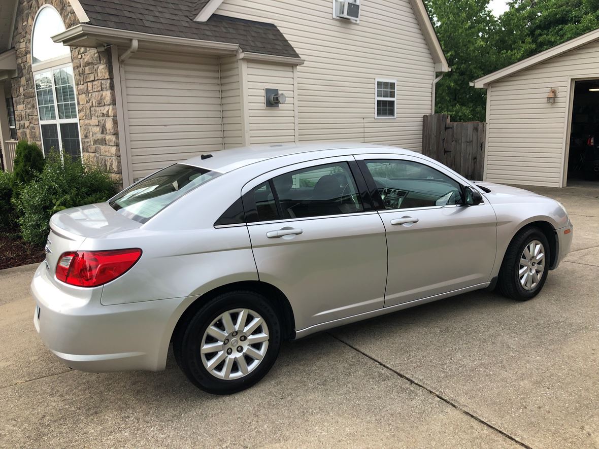 2009 Chrysler Sebring for sale by owner in Louisville