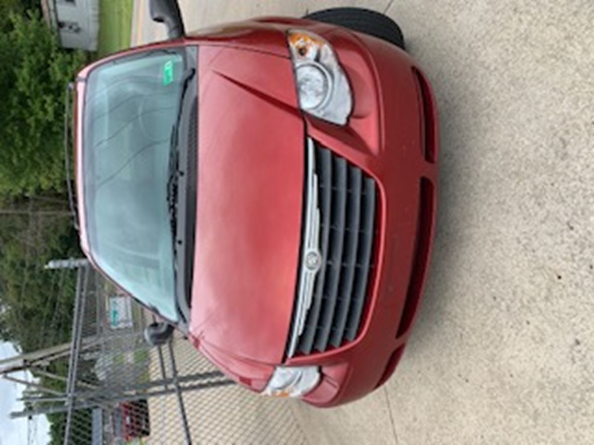 2007 Chrysler Town & Country for sale by owner in Barboursville