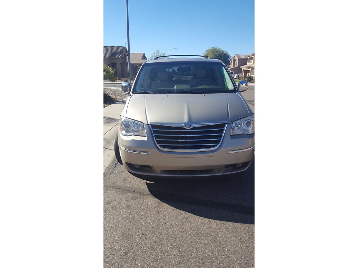 2008 Chrysler Town & Country for sale by owner in Mesa