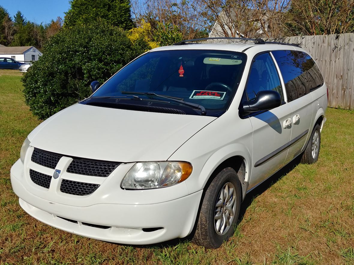 2003 Dodge Caravan for sale by owner in Rockwell