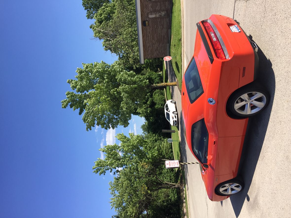2010 Dodge Challenger for sale by owner in Palatine
