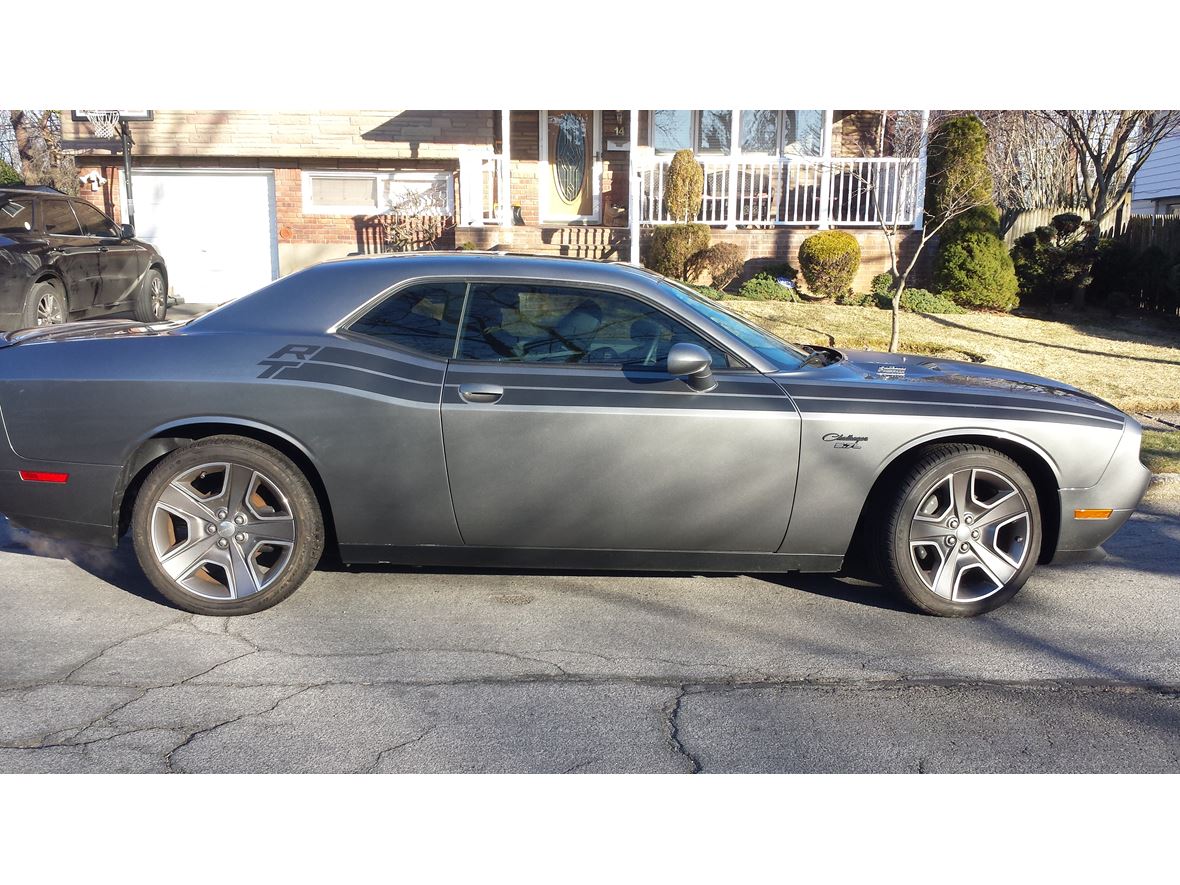 2012 Dodge Challenger for Sale by Owner in Farmingdale, NY 11774
