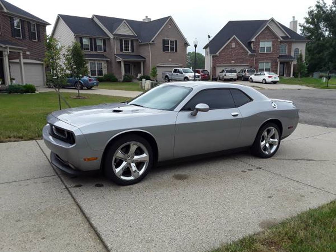 2013 Dodge Challenger RT for sale by owner in Louisville