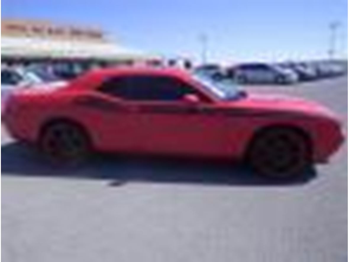 2014 Dodge Challenger for sale by owner in Pahrump