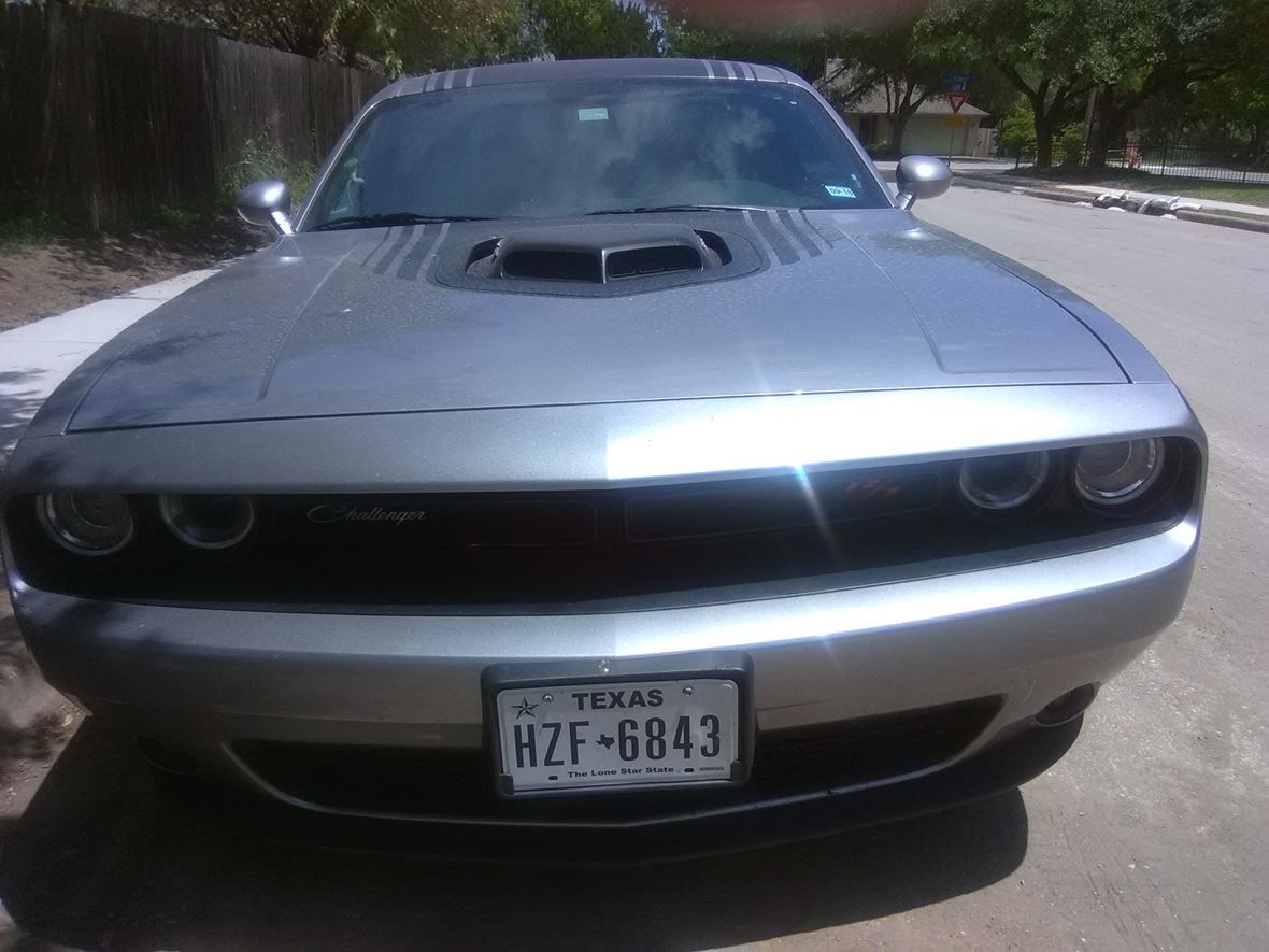 2015 Dodge Challenger for sale by owner in Pflugerville