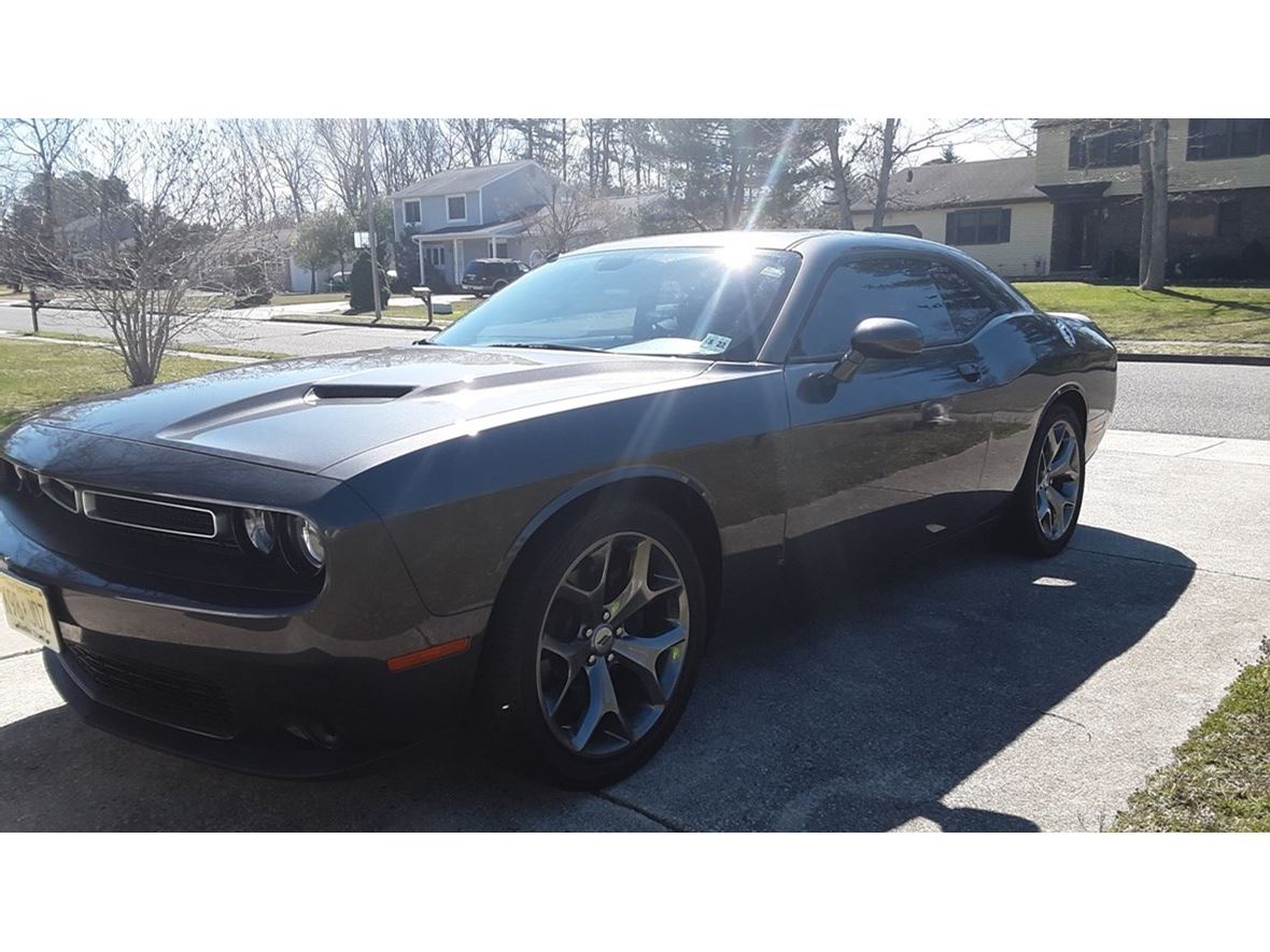 2017 Dodge Challenger for sale by owner in Mays Landing