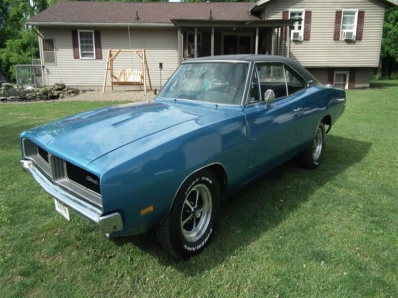 1969 Dodge Charger for sale by owner in WEST CHESTER